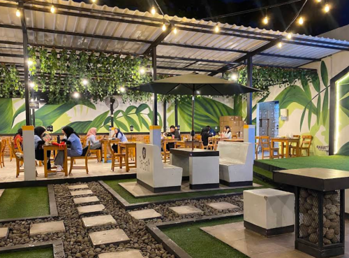 Mie Gacoan Alternatif Cibubur, Stand Alone Retail | We provide Indonesia infrastructure map on various property sectors and data. Access property listings, infrastructure developments, news, and valuable transaction data for informed decisions.