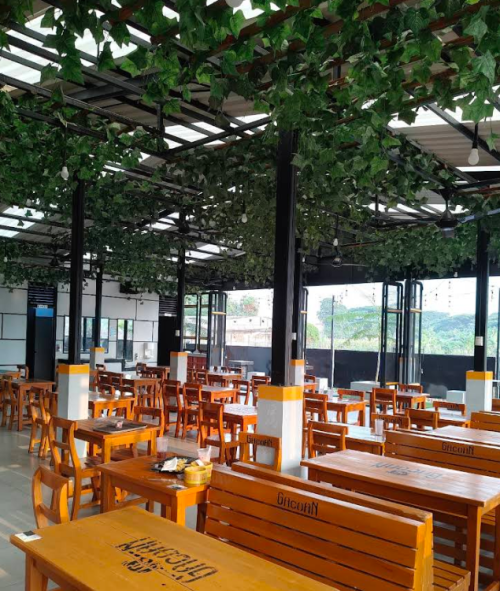 Mie Gacoan Harapan Indah, Stand Alone Retail | We provide Indonesia infrastructure map on various property sectors and data. Access property listings, infrastructure developments, news, and valuable transaction data for informed decisions.