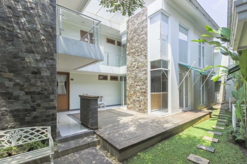 Completed hotel | We provide Indonesia infrastructure map on various property sectors and data. Access property listings, infrastructure developments, news, and valuable transaction data for informed decisions.