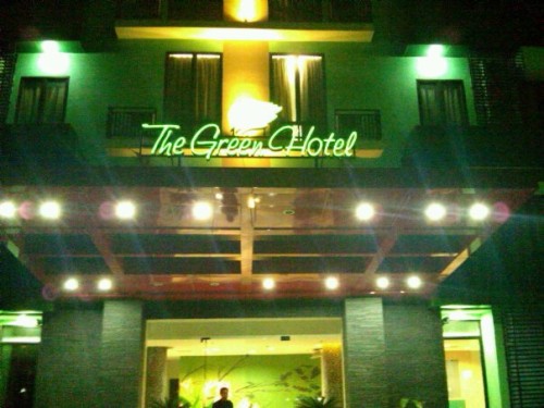 Completed hotel, Local Operator | We provide Indonesia infrastructure map on various property sectors and data. Access property listings, infrastructure developments, news, and valuable transaction data for informed decisions.