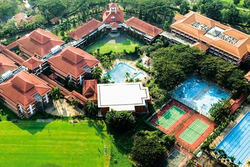Pelita Harapan School Lippo Cikarang, International School | We provide Indonesia infrastructure map on various property sectors and data. Access property listings, infrastructure developments, news, and valuable transaction data for informed decisions.