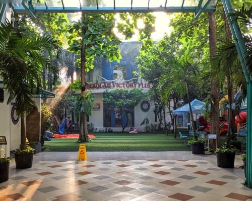Victory Plus School, International School | We provide Indonesia infrastructure map on various property sectors and data. Access property listings, infrastructure developments, news, and valuable transaction data for informed decisions.