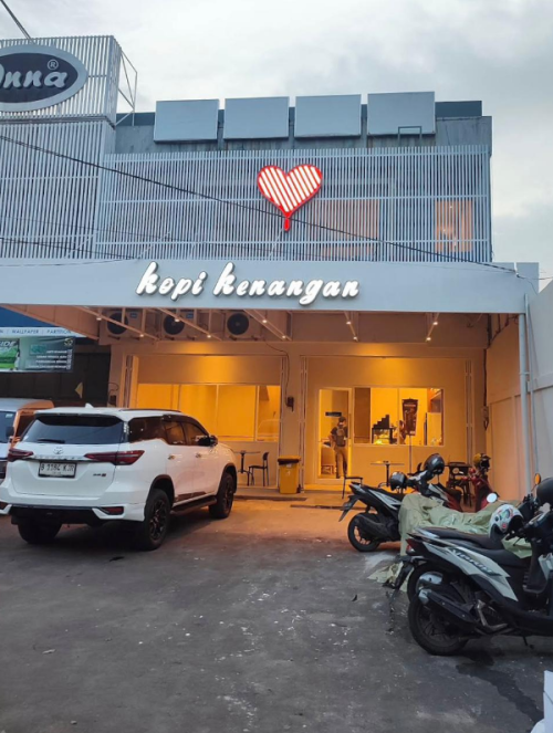 Kopi Kenangan Pekayon Bekasi, Stand Alone Retail | We provide Indonesia infrastructure map on various property sectors and data. Access property listings, infrastructure developments, news, and valuable transaction data for informed decisions.