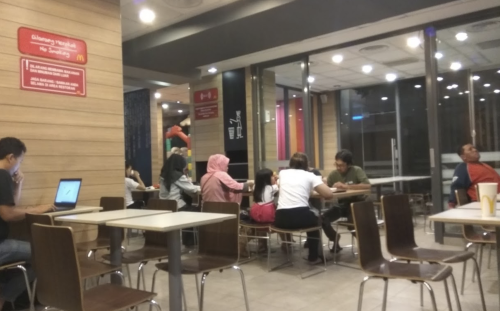 McDonald's Bintara Bekasi, Stand Alone Retail | We provide Indonesia infrastructure map on various property sectors and data. Access property listings, infrastructure developments, news, and valuable transaction data for informed decisions.