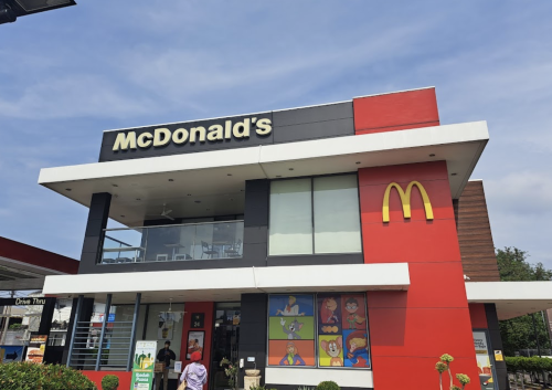 McDonald's Jatiwarna Bekasi, Stand Alone Retail | We provide Indonesia infrastructure map on various property sectors and data. Access property listings, infrastructure developments, news, and valuable transaction data for informed decisions.