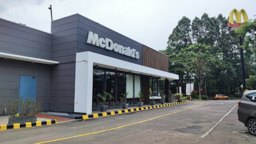 McDonald's Karang Satria, Stand Alone Retail | We provide Indonesia infrastructure map on various property sectors and data. Access property listings, infrastructure developments, news, and valuable transaction data for informed decisions.