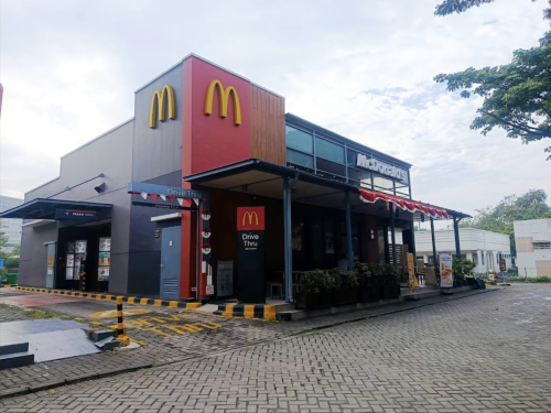 McDonald's Summarecon Bekasi, Stand Alone Retail | We provide Indonesia infrastructure map on various property sectors and data. Access property listings, infrastructure developments, news, and valuable transaction data for informed decisions.
