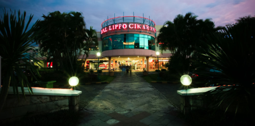 Lippo Cikarang merupakan kota mandiri yang dikembangkan oleh PT Lippo Cikarang Tbk, anak perusahaan Lippo Group. Kota mandiri ini terletak di koridor timur Jaka...