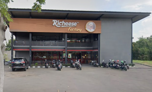Richeese Factory Kota Harapan Indah, Stand Alone Retail | We provide Indonesia infrastructure map on various property sectors and data. Access property listings, infrastructure developments, news, and valuable transaction data for informed decisions.
