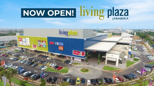 Living Plaza Jababeka merupakan pusat perbelanjaan yang terletak di Jl. Niaga Raya Jalan Jababeka Raya, Kecamatan Cikarang Utara, Kabupaten Bekasi.  Pusat perbe...