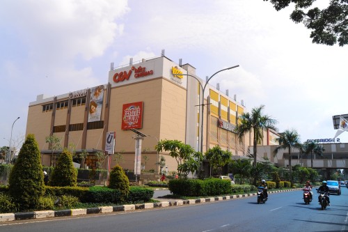 Mall Festive Walk merupakan mall yang terletak di Jl. Galuh Mas Raya No.1, Kecamatan Telukjambe, Kabupaten Karawang. Mall ini dibangun oleh PT. Galuh Citarum da...
