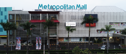 Metropolitan Mall 2 atau biasa disebut MM 2 merupakan pusat perbelanjaan tahap 2 dari Metropolitan Mall yang terletak di Jalan Cut Nyak Dien, Kecamatan Bekasi S...