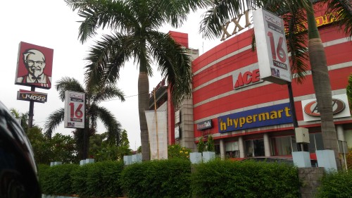 Plaza Pondok Gede merupakan salah satu pusat perbelanjaan yang terletak di Jl.Pondok Gede, Bekasi. Plaza Pondok Gede berdiri pada tahun 1993, dibangun oleh PT....