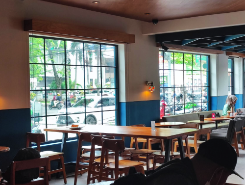 Starbucks Juanda Bekasi, Stand Alone Retail | We provide Indonesia infrastructure map on various property sectors and data. Access property listings, infrastructure developments, news, and valuable transaction data for informed decisions.