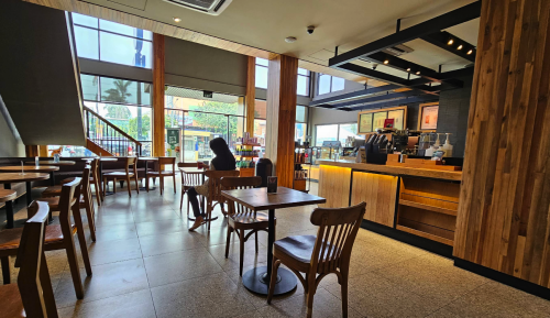 Starbucks Coffee Jatiwarna, Stand Alone Retail | We provide Indonesia infrastructure map on various property sectors and data. Access property listings, infrastructure developments, news, and valuable transaction data for informed decisions.