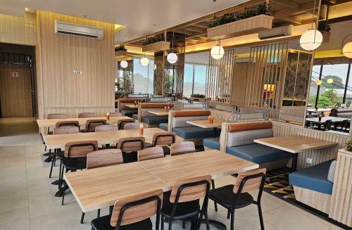 Solaria Jatiwaringin, Stand Alone Retail | We provide Indonesia infrastructure map on various property sectors and data. Access property listings, infrastructure developments, news, and valuable transaction data for informed decisions.