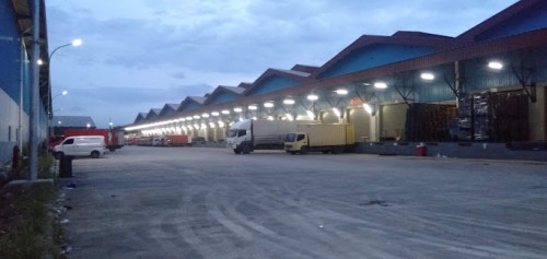 Marunda Center Blok K berlokasi di Jl. Kawasan Marunda Center, Kecamatan Tarumajaya, Kabupaten Bekasi, Provinsi Jawa Barat. Warehouse ini dikembangkan oleh PT T...