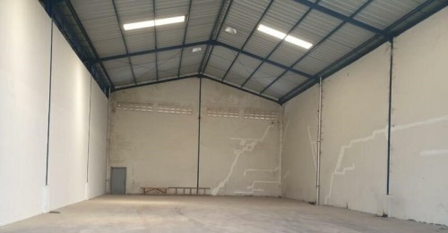 Marunda Center Blok T berlokasi di Jl. Kawasan Marunda Center, Kecamatan Tarumajaya, Kabupaten Bekasi, Provinsi Jawa Barat. Warehouse ini dikembangkan oleh PT T...