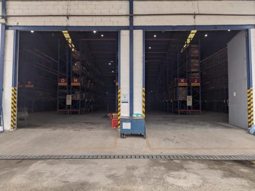 Oxygen Commerce Warehouse Bekasi, Warehouse, Oxygen Commerce | We provide Indonesia infrastructure map on various property sectors and data. Access property listings, infrastructure developments, news, and valuable transaction data for informed decisions.