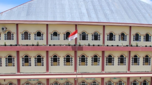 Al Ishlah Junior High School, Private School | We provide Indonesia infrastructure map on various property sectors and data. Access property listings, infrastructure developments, news, and valuable transaction data for informed decisions.