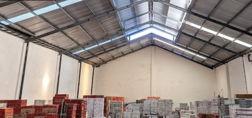 Kuning Tlumpu Warehouse, Warehouse, Toko Kuning Blitar | We provide Indonesia infrastructure map on various property sectors and data. Access property listings, infrastructure developments, news, and valuable transaction data for informed decisions.
