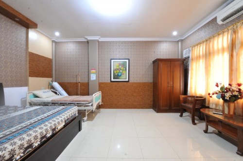 Harapan Bunda General Hospital, Hospital | We provide Indonesia infrastructure map on various property sectors and data. Access property listings, infrastructure developments, news, and valuable transaction data for informed decisions.