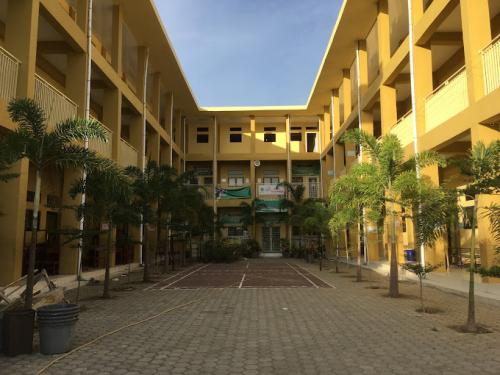 Al-Azhar Cairo Banda Aceh Primary School, Private School | We provide Indonesia infrastructure map on various property sectors and data. Access property listings, infrastructure developments, news, and valuable transaction data for informed decisions.