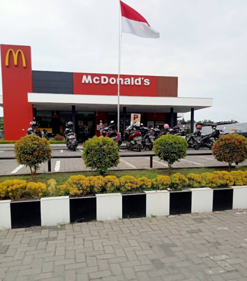 McDonald's Binjai, Stand Alone Retail | We provide Indonesia infrastructure map on various property sectors and data. Access property listings, infrastructure developments, news, and valuable transaction data for informed decisions.