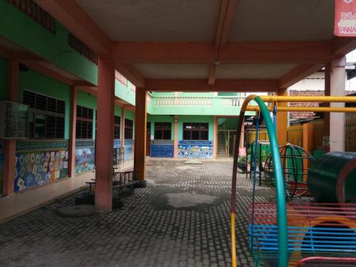 Aisyiyah Bustanul Athfal Kindergarten, Private School | We provide Indonesia infrastructure map on various property sectors and data. Access property listings, infrastructure developments, news, and valuable transaction data for informed decisions.