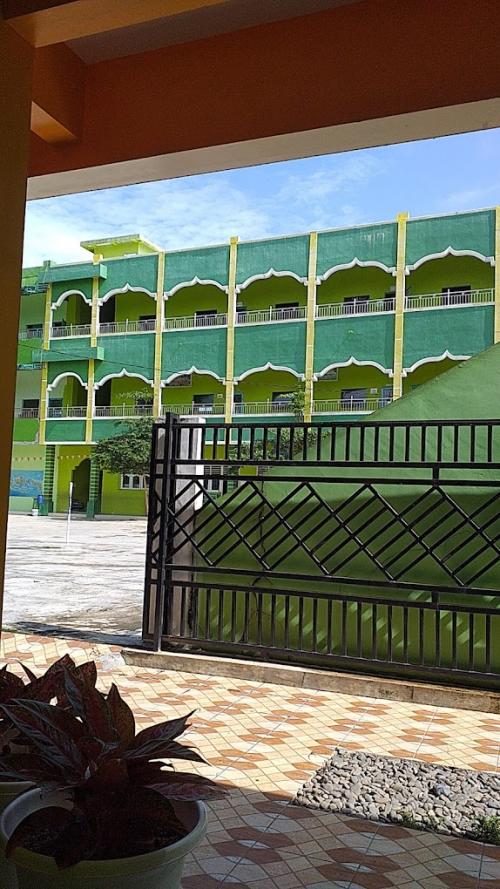 Al Kaffah Intergrated Islamic Junior High School, Private School | We provide Indonesia infrastructure map on various property sectors and data. Access property listings, infrastructure developments, news, and valuable transaction data for informed decisions.