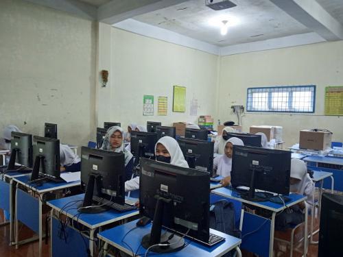 An Naas Integrated Islamic Vocational High School, Private School | We provide Indonesia infrastructure map on various property sectors and data. Access property listings, infrastructure developments, news, and valuable transaction data for informed decisions.