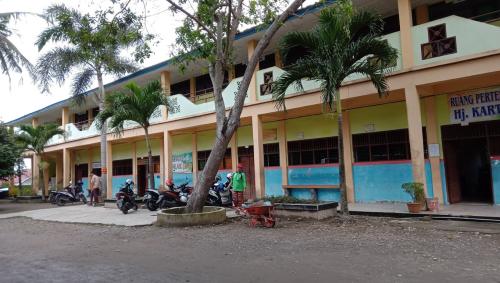 PABA Senior High School, Private School | We provide Indonesia infrastructure map on various property sectors and data. Access property listings, infrastructure developments, news, and valuable transaction data for informed decisions.