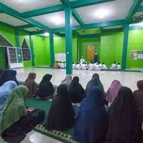 SMP Islam Terpadu Sahabat Al-Qur’an, Private School | We provide Indonesia infrastructure map on various property sectors and data. Access property listings, infrastructure developments, news, and valuable transaction data for informed decisions.