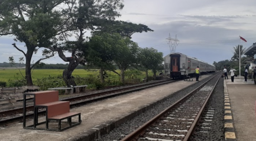 Catang Station, Commuter Station | We provide Indonesia infrastructure map on various property sectors and data. Access property listings, infrastructure developments, news, and valuable transaction data for informed decisions.