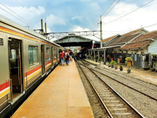 Rangkasbitung Station, Commuter Station | We provide Indonesia infrastructure map on various property sectors and data. Access property listings, infrastructure developments, news, and valuable transaction data for informed decisions.