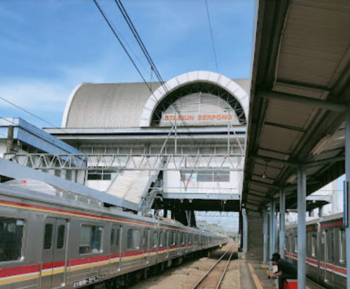 Serpong Station, Commuter Station | We provide Indonesia infrastructure map on various property sectors and data. Access property listings, infrastructure developments, news, and valuable transaction data for informed decisions.