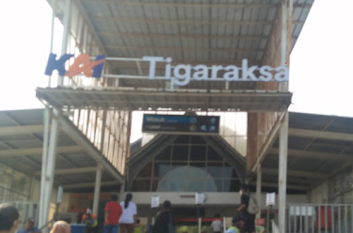 Tigaraksa Station, Commuter Station | We provide Indonesia infrastructure map on various property sectors and data. Access property listings, infrastructure developments, news, and valuable transaction data for informed decisions.