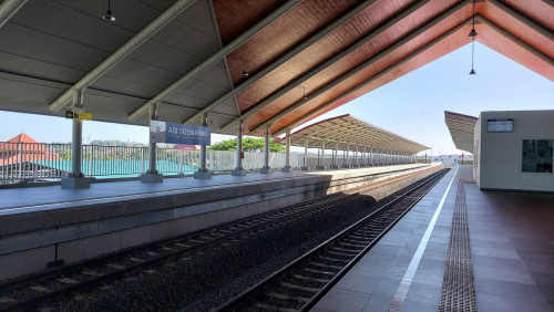 Adi Soemarmo Airport Station, Airport Train Station | KFMap: Digital solutions for Developers, Owners, Lenders, Investors, Retailers, Corporates
