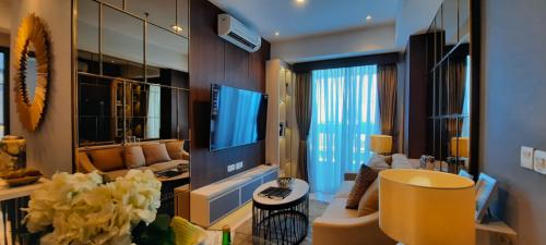 Completed apartment sale lease, jual sewa apartemen, PT Agung Podomoro Land Tbk, PT Pandega Citraniaga | We provide Indonesia infrastructure map on various property sectors and data. Access property listings, infrastructure developments, news, and valuable transaction data for informed decisions.