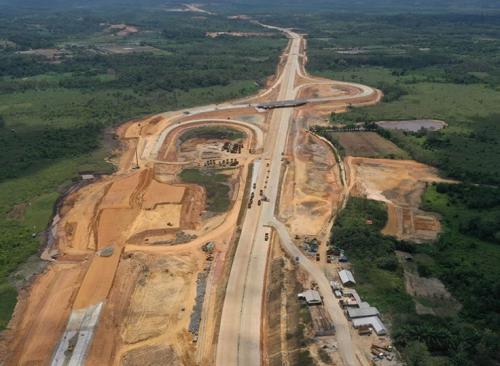 Jl. Tol Jembatan Balikpapan - Penajam Paser Utara, Toll Road, Waskita Karya Toll Road | We provide Indonesia infrastructure map on various property sectors and data. Access property listings, infrastructure developments, news, and valuable transaction data for informed decisions.