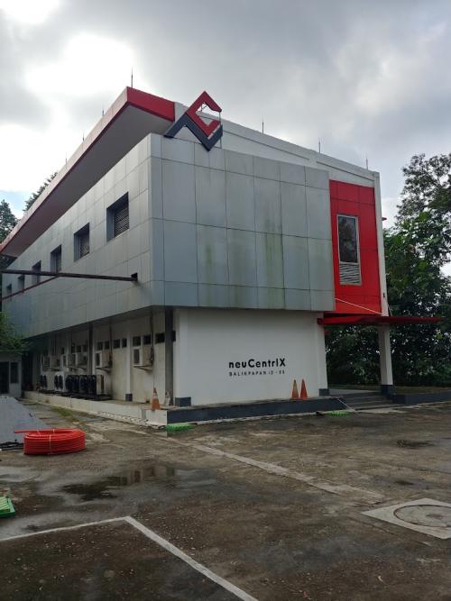 NeuCentrIX Balikpapan, Data Center | We provide Indonesia infrastructure map on various property sectors and data. Access property listings, infrastructure developments, news, and valuable transaction data for informed decisions.