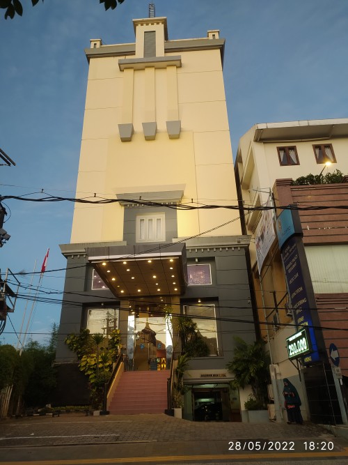 Completed hotel | We provide Indonesia infrastructure map on various property sectors and data. Access property listings, infrastructure developments, news, and valuable transaction data for informed decisions.