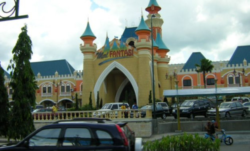 Mall Fantasi Balikpapan, Leased Retail, Sinar Mas Wisesa | We provide Indonesia infrastructure map on various property sectors and data. Access property listings, infrastructure developments, news, and valuable transaction data for informed decisions.