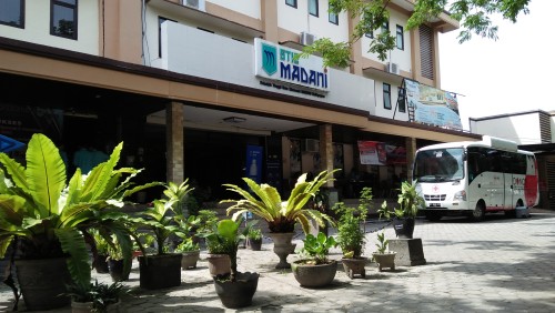 Madani Balikpapan College of Economics, University | We provide Indonesia infrastructure map on various property sectors and data. Access property listings, infrastructure developments, news, and valuable transaction data for informed decisions.