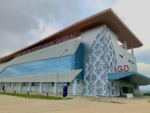 Tanjung Redeb Regional Public Hospital, Hospital | We provide Indonesia infrastructure map on various property sectors and data. Access property listings, infrastructure developments, news, and valuable transaction data for informed decisions.