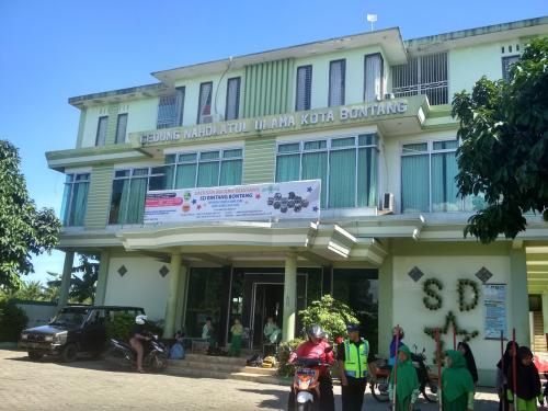 Bintang Elementary School Bontang, Private School | We provide Indonesia infrastructure map on various property sectors and data. Access property listings, infrastructure developments, news, and valuable transaction data for informed decisions.