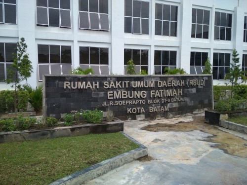 Embung Fatimah Regional General Hospital Batam, Hospital | We provide Indonesia infrastructure map on various property sectors and data. Access property listings, infrastructure developments, news, and valuable transaction data for informed decisions.