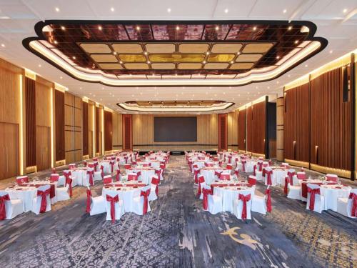Completed hotel, PT Obaho Alam Lestari | We provide Indonesia infrastructure map on various property sectors and data. Access property listings, infrastructure developments, news, and valuable transaction data for informed decisions.