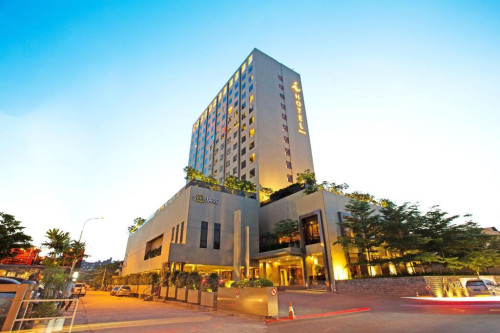 Completed hotel | We provide Indonesia infrastructure map on various property sectors and data. Access property listings, infrastructure developments, news, and valuable transaction data for informed decisions.
