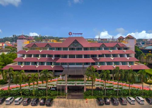 Completed hotel, Travelodge Asia | We provide Indonesia infrastructure map on various property sectors and data. Access property listings, infrastructure developments, news, and valuable transaction data for informed decisions.